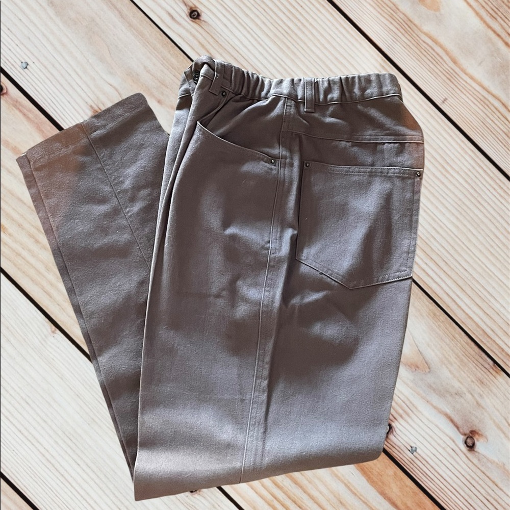 VITTADINI Sport tan-colored DENIM PANTS SIZE 12